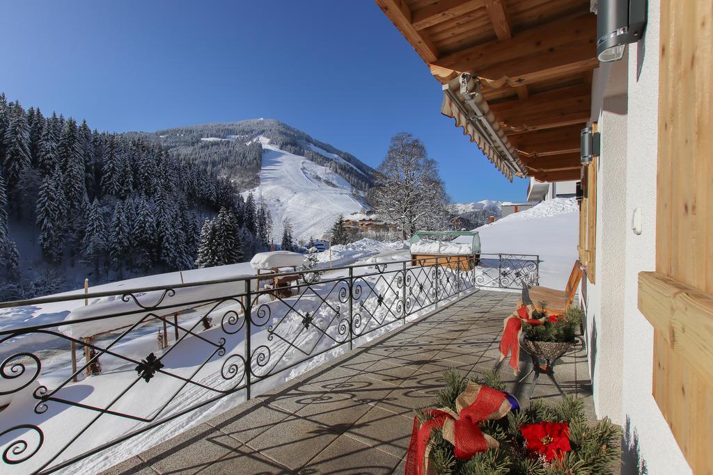 Obertaxinghof Lägenhet Saalbach-Hinterglemm Exteriör bild